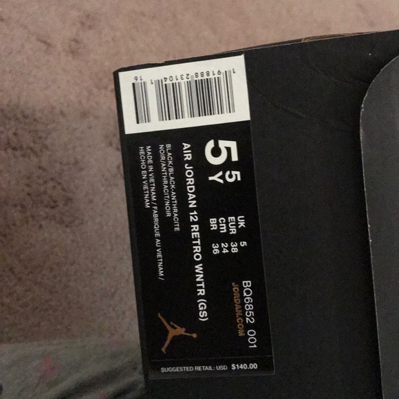 Shoes - Picture 7 of 7